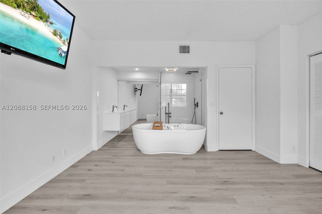 1303 Presidio Dr 6-41, Weston, FL 33327