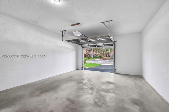 1303 Presidio Dr 6-41, Weston, FL 33327
