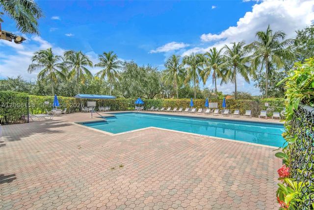 1303 Presidio Dr 6-41, Weston, FL 33327
