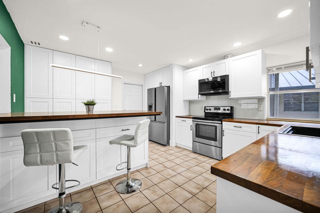 3465 Spring Bluff Place 18, Lauderhill, FL 33319