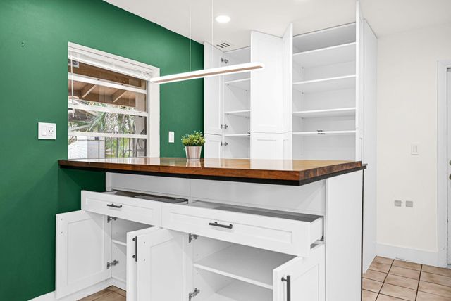 3465 Spring Bluff Place 18, Lauderhill, FL 33319