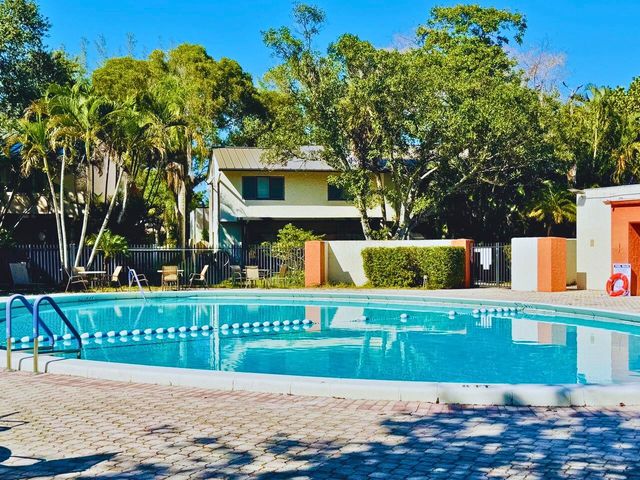 3465 Spring Bluff Pl 18, Lauderhill, FL 33319