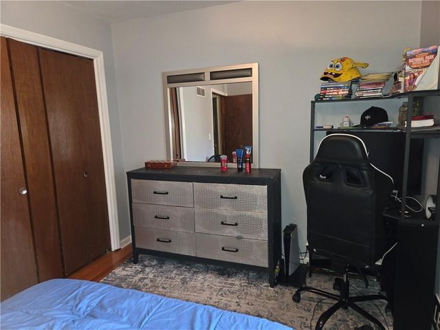 15367 E 45th Street S, Independence, MO 64055