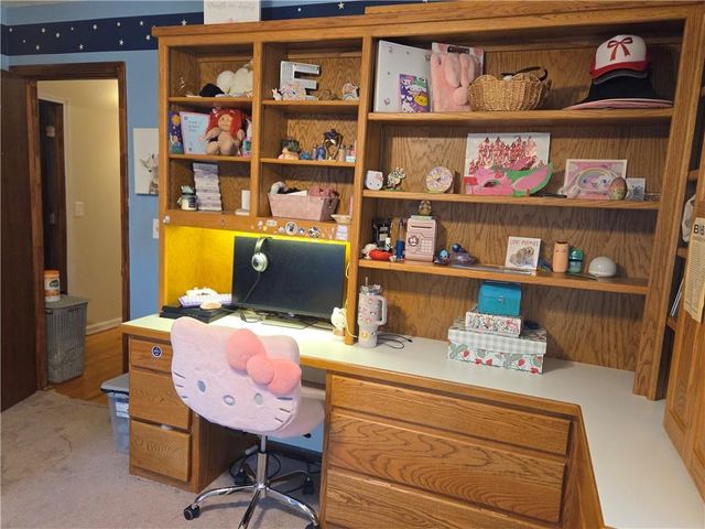 15367 E 45th Street S, Independence, MO 64055