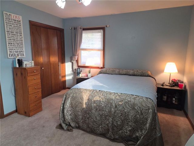 15367 E 45th Street S, Independence, MO 64055