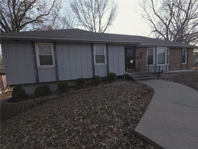 15367 E 45th Street S, Independence, MO 64055