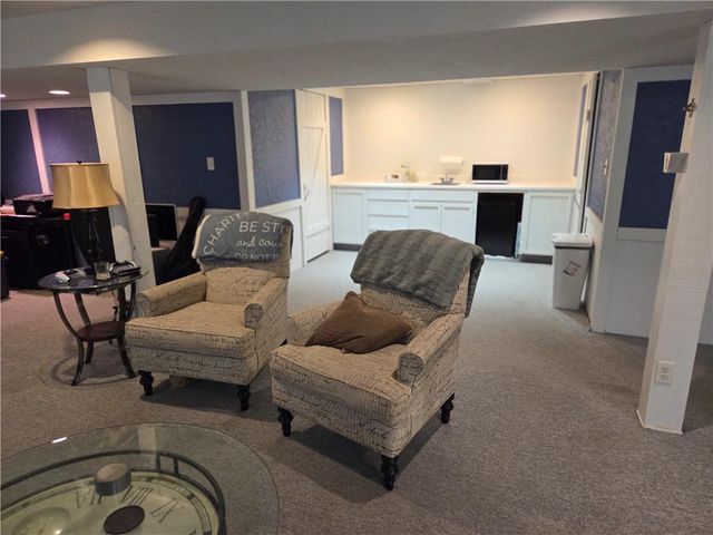 15367 E 45th Street S, Independence, MO 64055