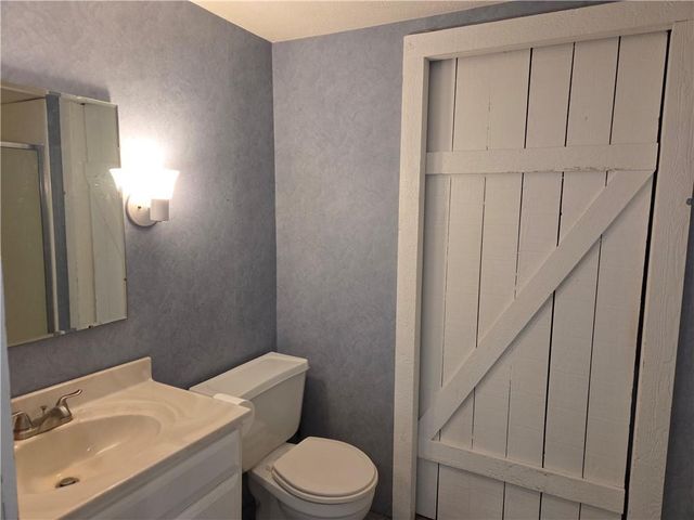 15367 E 45th Street S, Independence, MO 64055