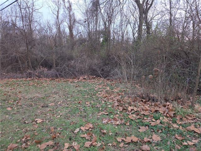 15367 E 45th Street S, Independence, MO 64055