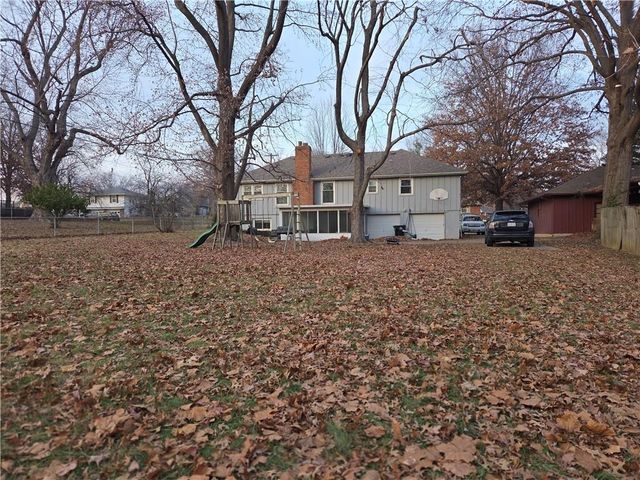 15367 E 45th Street S, Independence, MO 64055