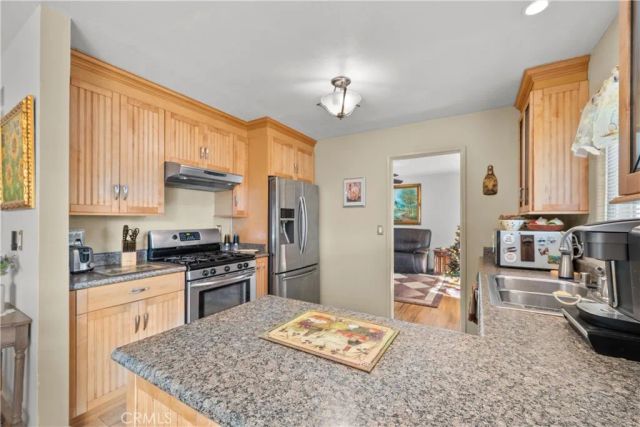 19726 Steinway, Canyon Country, CA 91351