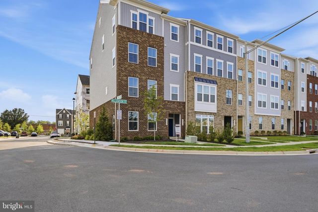 8046 WILLIAMSON BLVD NE, Manassas, VA 20109
