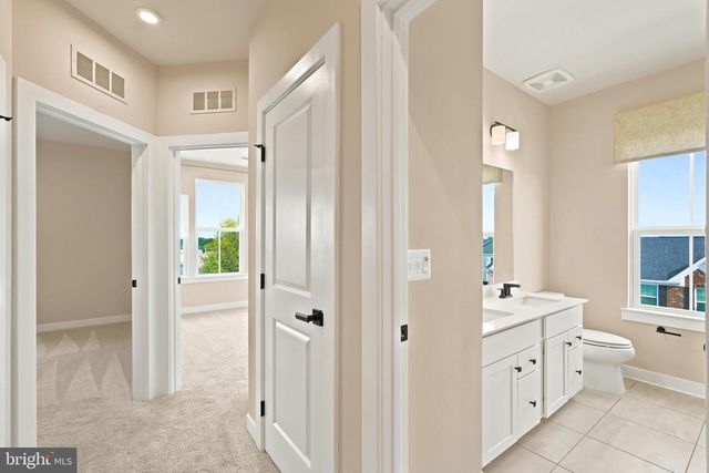 8046 WILLIAMSON BLVD NE, Manassas, VA 20109