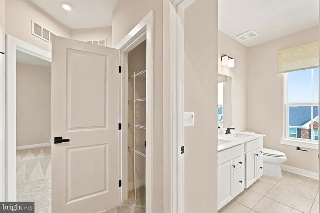8046 WILLIAMSON BLVD NE, Manassas, VA 20109