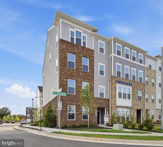 8046 WILLIAMSON BLVD NE, Manassas, VA 20109