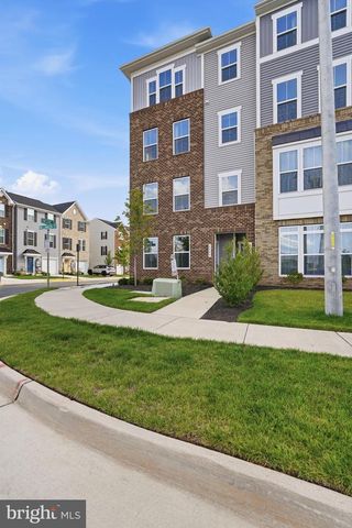 8046 WILLIAMSON BLVD NE, Manassas, VA 20109
