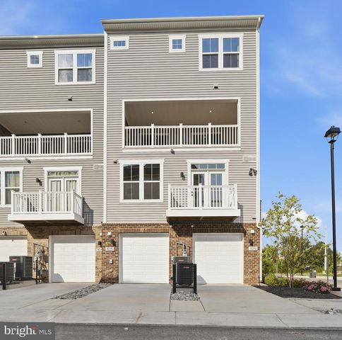 8046 WILLIAMSON BLVD NE, Manassas, VA 20109