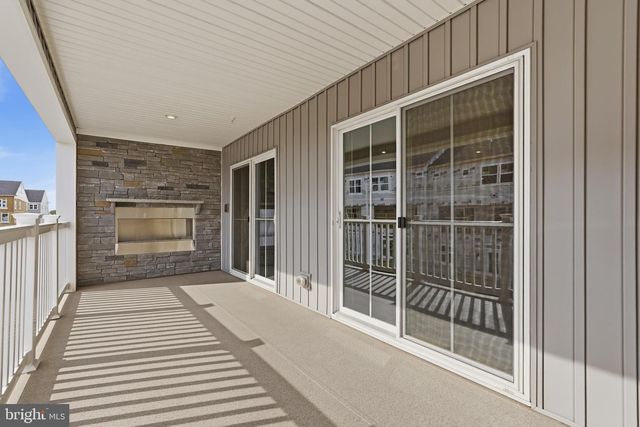 8046 WILLIAMSON BLVD NE, Manassas, VA 20109