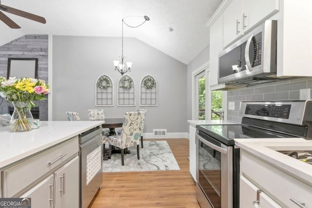 5627 Pinedale Circle, Sugar Hill, GA 30518