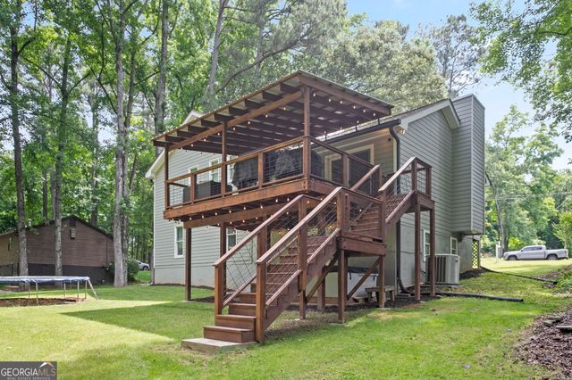 5627 Pinedale Circle, Sugar Hill, GA 30518