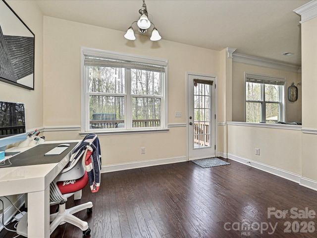 8044 Frances Haven Drive, Harrisburg, NC 28075