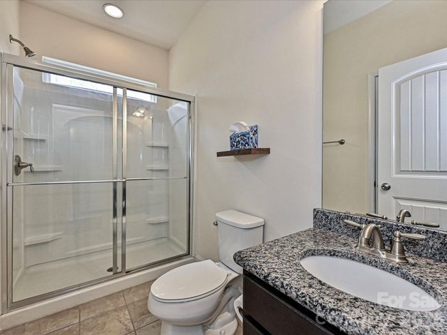 8044 Frances Haven Drive, Harrisburg, NC 28075