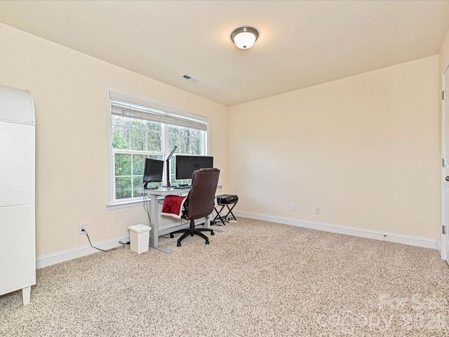 8044 Frances Haven Drive, Harrisburg, NC 28075