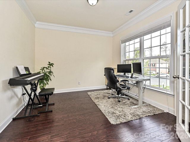 8044 Frances Haven Drive, Harrisburg, NC 28075