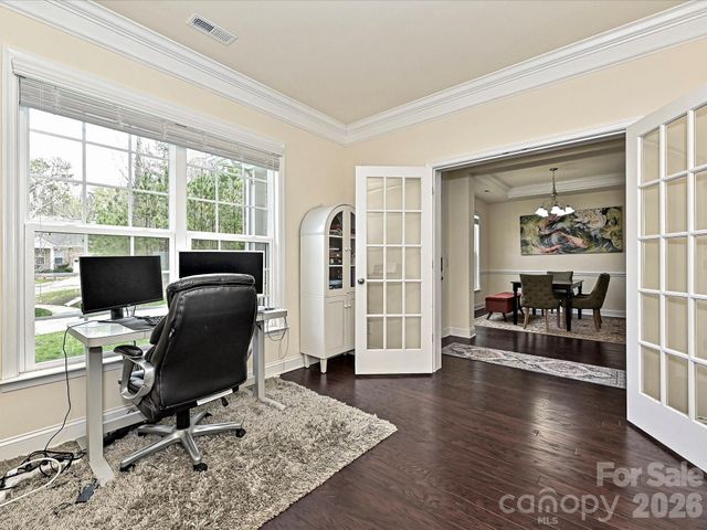 8044 Frances Haven Drive, Harrisburg, NC 28075