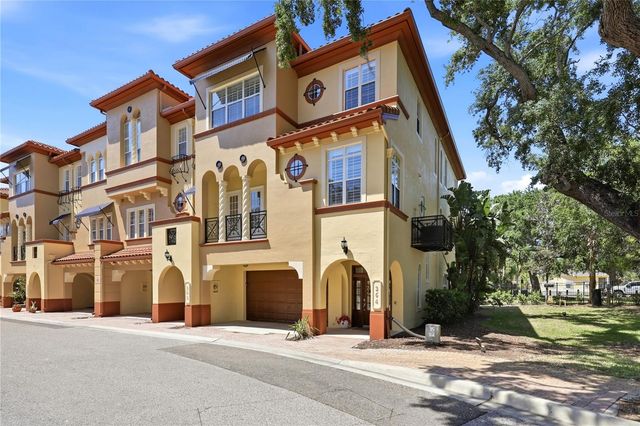 264 SEAGATE COURT, Dunedin, FL 34698