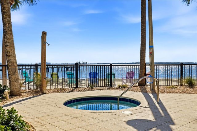 264 SEAGATE COURT, Dunedin, FL 34698