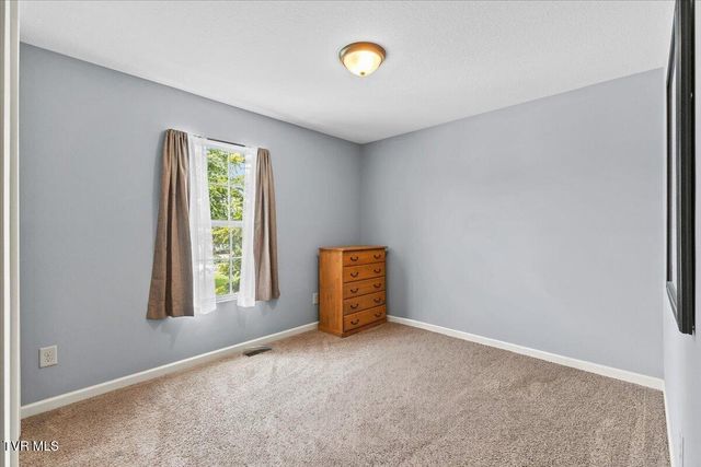 1050 Quaker Run, Telford, TN 37690