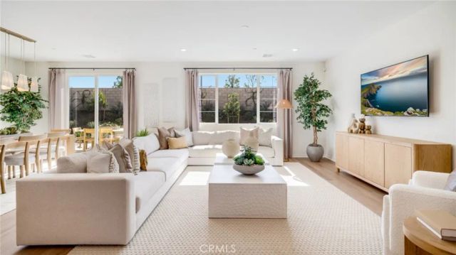 2374 Lionheart Drive, Perris, CA 92570