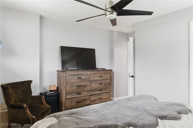 354 Ewing Road, Youngstown, OH 44512