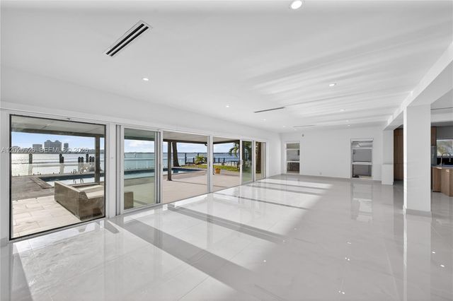 1101 S Shore Dr 1, Miami Beach, FL 33141