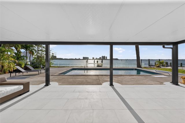 1101 S Shore Dr 1, Miami Beach, FL 33141