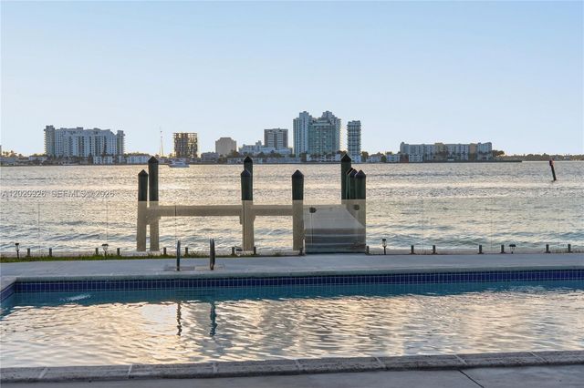 1101 S Shore Dr 1, Miami Beach, FL 33141