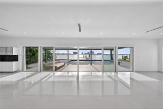 1101 S Shore Dr 1, Miami Beach, FL 33141