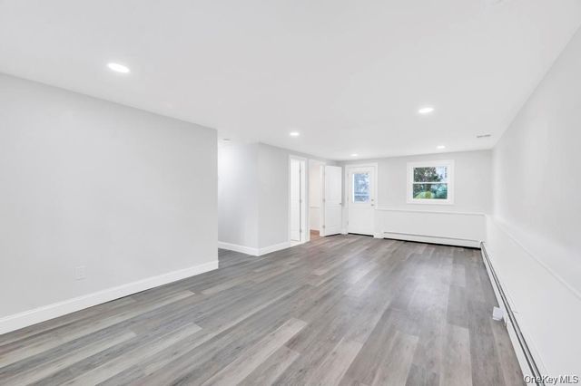 339 Avenue B, Ronkonkoma, NY 11779