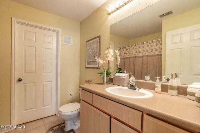 940 Village Trl Unit 2-208, Port Orange, FL 32127