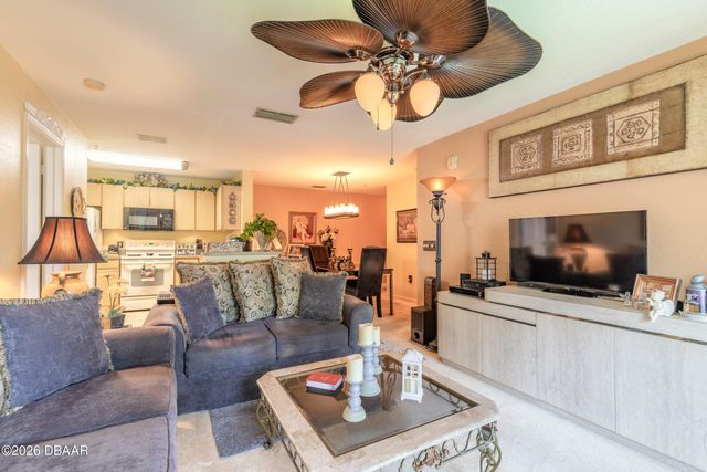 940 Village Trl Unit 2-208, Port Orange, FL 32127