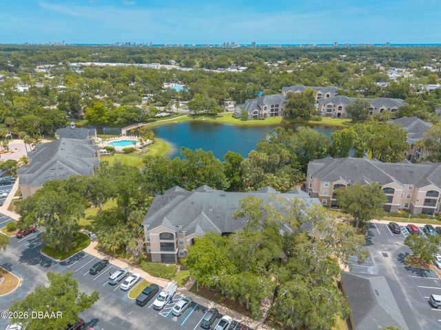 940 Village Trl Unit 2-208, Port Orange, FL 32127