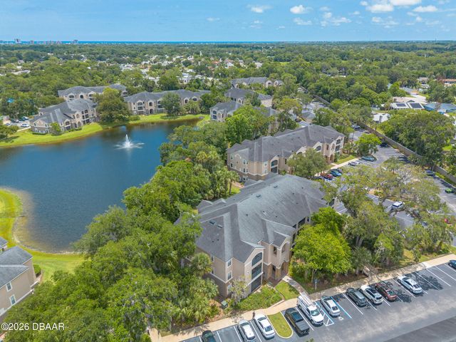 940 Village Trl Unit 2-208, Port Orange, FL 32127
