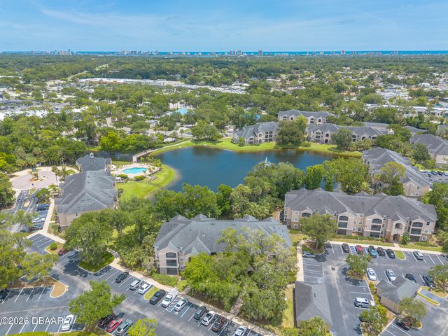 940 Village Trl Unit 2-208, Port Orange, FL 32127