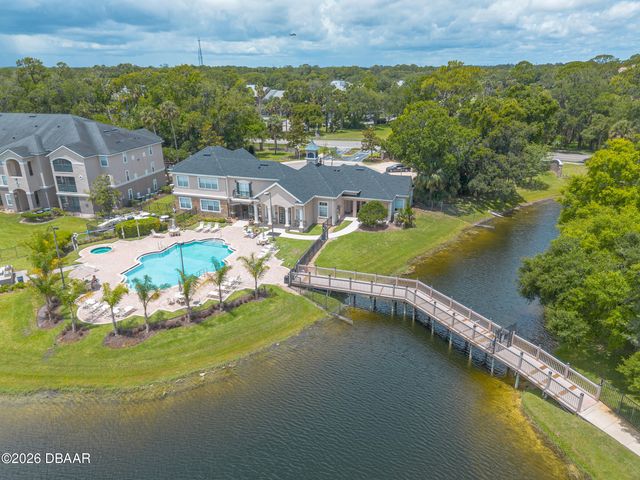 940 Village Trl Unit 2-208, Port Orange, FL 32127