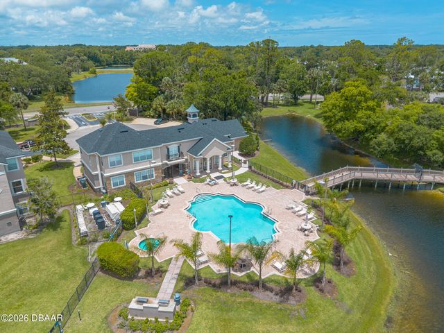 940 Village Trl Unit 2-208, Port Orange, FL 32127