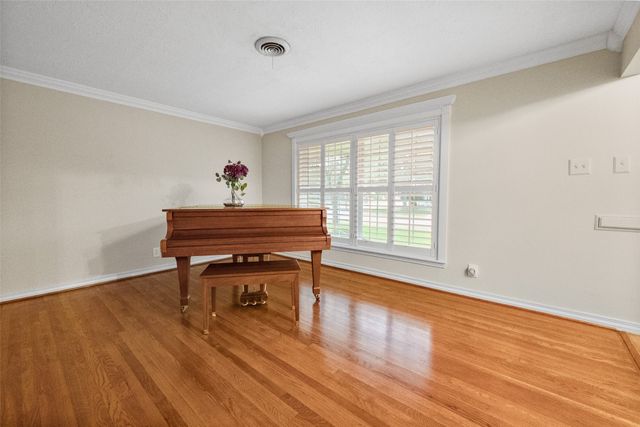 1229 Magnolia Drive, Richardson, TX 75080