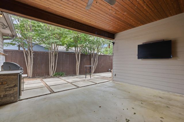 6247 Malvey Avenue, Fort Worth, TX 76116