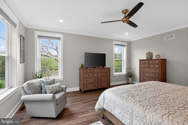 496 DARLINGTON RD, Media, PA 19063