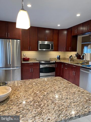 10354 COLLEGE SQ, Columbia, MD 21044